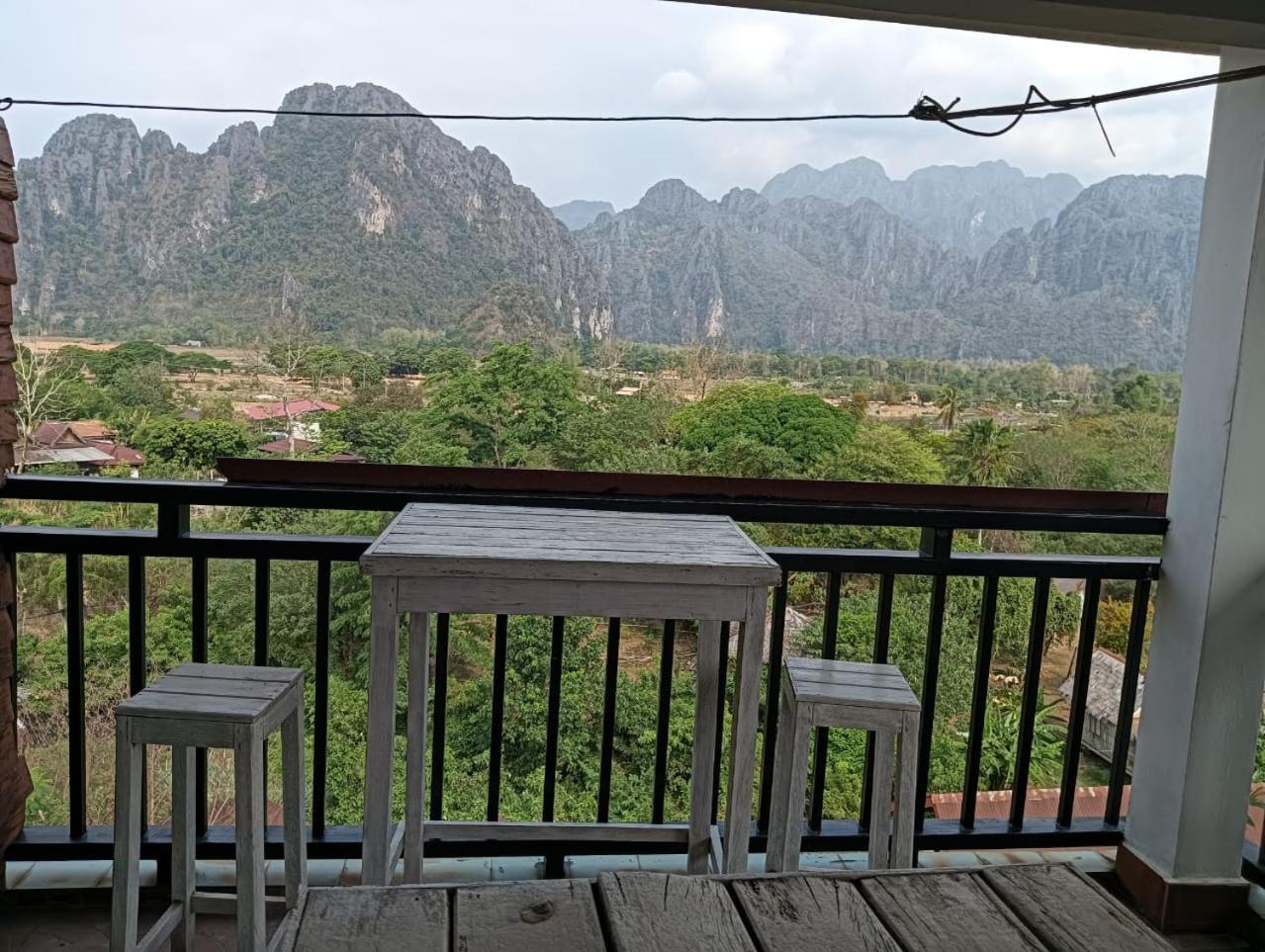 Bountang Riverside Hotel Vang Vieng Exterior photo