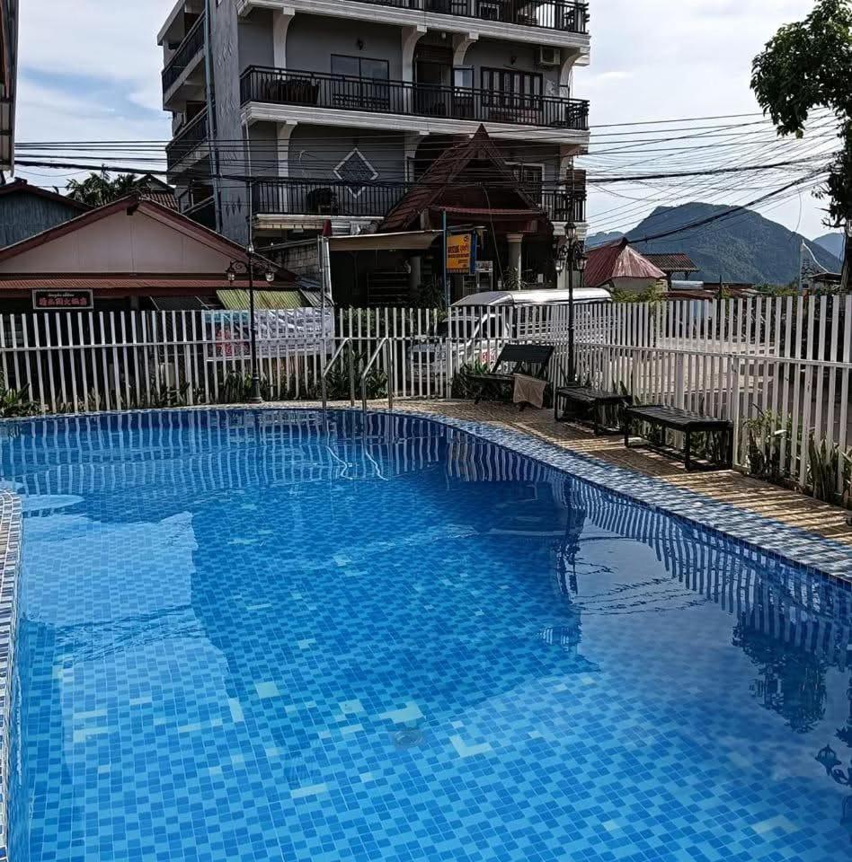 Bountang Riverside Hotel Vang Vieng Exterior photo